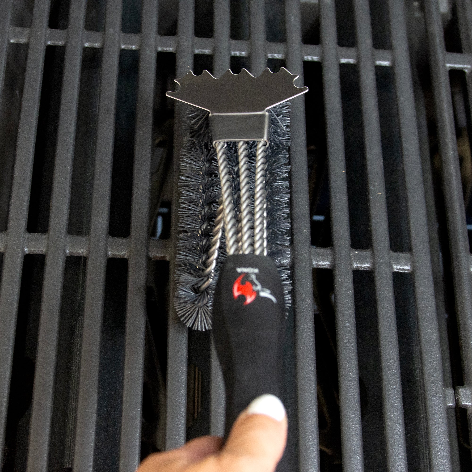 Safe/Clean Ceramic Nylon Bristle Grill Brush with Scraper